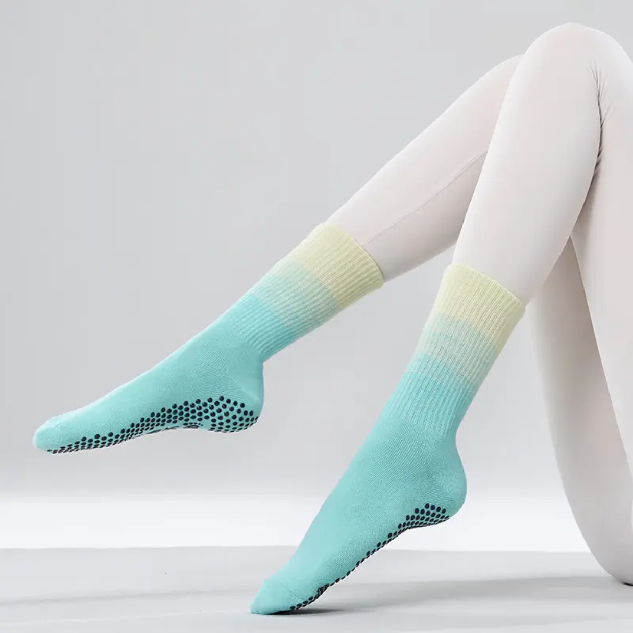 OmbreGrip Pilates & Yoga Socks