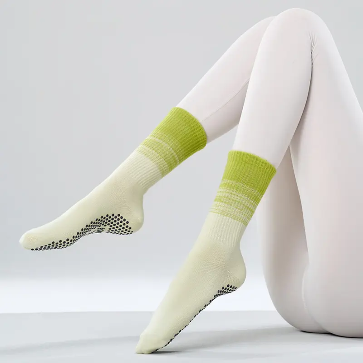 OmbreGrip Pilates & Yoga Socks