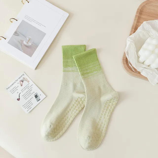 OmbreGrip Pilates & Yoga Socks