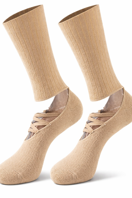 Studio Lace Grip Socks